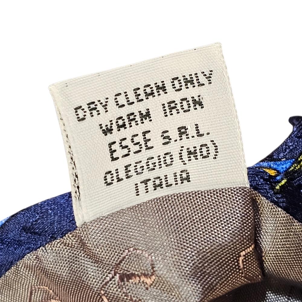 VALENTINO TIE - Picture 11 of 15